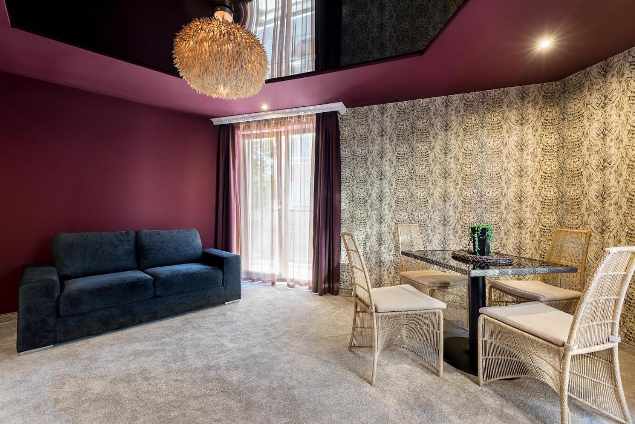 Opu Boutique Hotel Varna Eksteriør billede